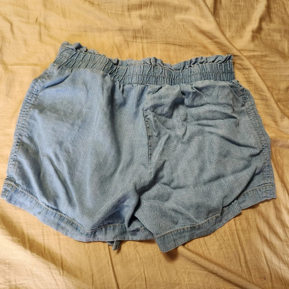Jolt high waisted shorts size small - Picture 2 of 7